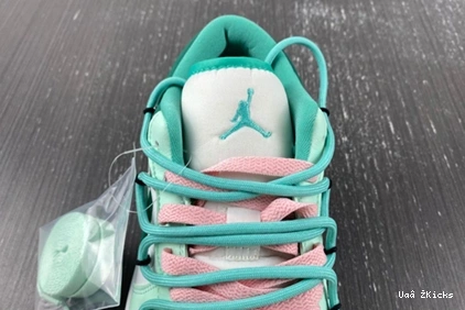 DC0774- 1 Low Jordan SportInspired 7049 123 0627